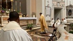 Fr. Ibrahim Faltas celebrates Mass at the Church of San Bernardo