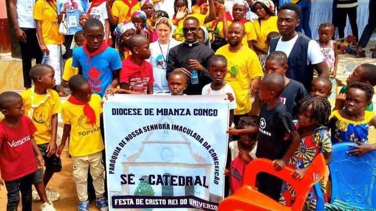 Mais um aspecto da Festa de Cristo Rei do Universo em Angola