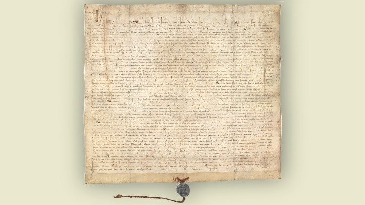 Le parchemin original contenant la Règle écrite par saint François et approuvée par Honorius III le 29 novembre 1223.