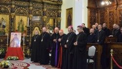 Свещеници и епископи от Гръко-католическата църква в Румъния