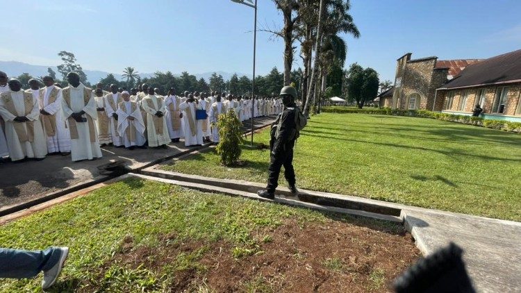 Messe marquant les 50 ans du grand séminaire saint Thomas d'Aquin de Bangui au Cameroun