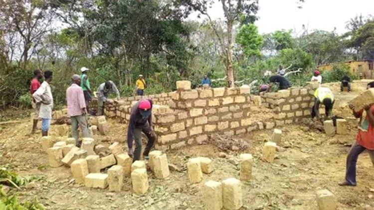 Construção do Centro Pastoral