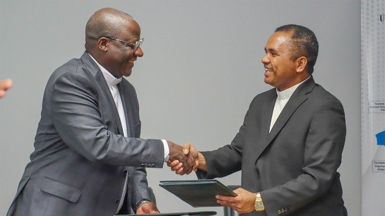 Moçambique e Timor Leste reforçam laços de cooperração a nível de Universidades católicas