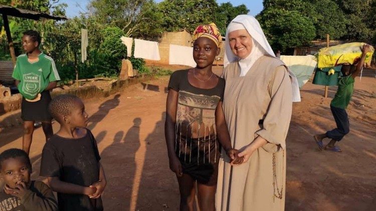 Siostra Ida Bujak w Kamerunie (Facebook Fundacji Pro Spe)