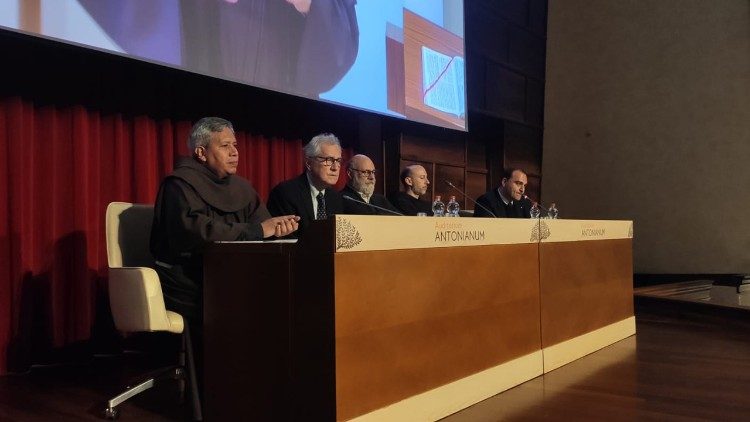 Un momento del convegno "Intrecci Mediterranei"