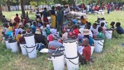 Die Kirche hilft Menschen, die von der Dürre in Simbabwe betroffen sind