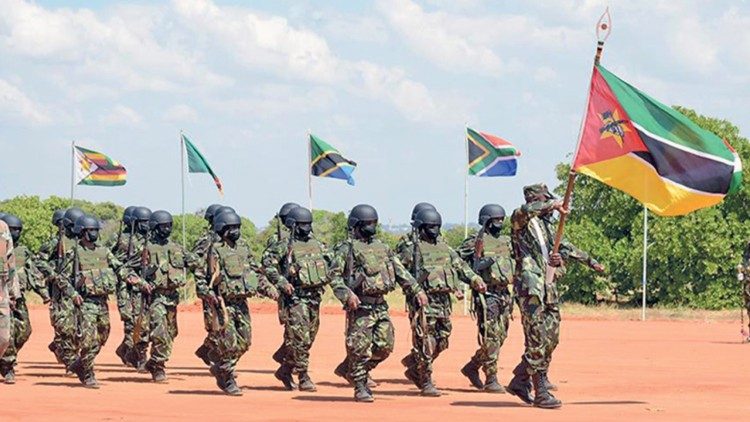 Forças da Comunidade de Desenvolvimento da Austral (SMIM) em Cabo Delgado, Moçambique