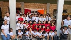 Niños en la escuela en Paraguay.
