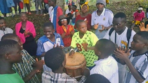Cameroun: les jeunes d’Edéa appelés à se consacrer au service de Dieu