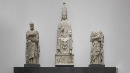 Crónicas del primer Jubileo: Roma entre la fe y los atascos