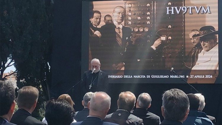 Momento del evento dedicado a Guillermo Marconi en el Vaticano