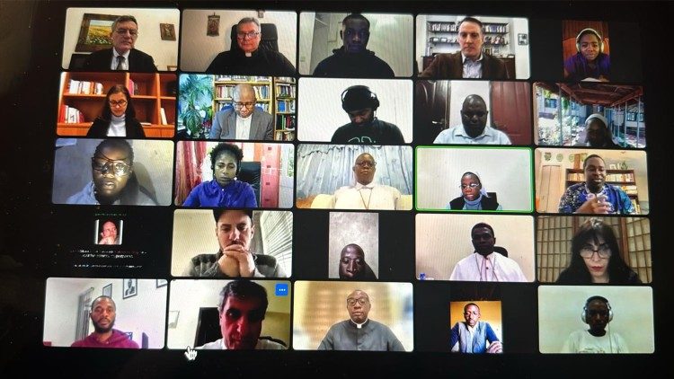 Quelques participants à la session inaugurale du webinaire semestriel. «foi numérique africaine, formation de la foi des influenceurs», le 9 février 2024.