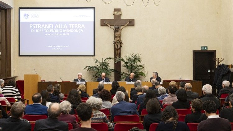 La presentazione del libro all'Università Cattolica di Roma