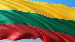 Trispalvė Lietuvos valstybės vėliava