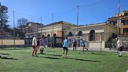 A Ferences Mária Liga csapata baráti mérkőzésen a Rómában tanuló ferences testvérek képviselőivel