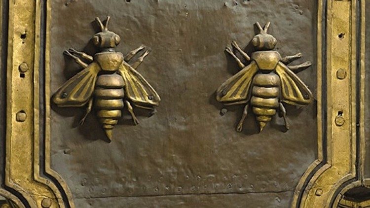 детайл с пчелите от герба на фамилия Барберини