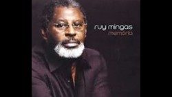 Ruy Mingas - Capa do disco "Memória" que recolhe os seus maiores sucessos musicais