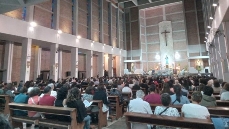 Celebración del centenario en Lima, Perú