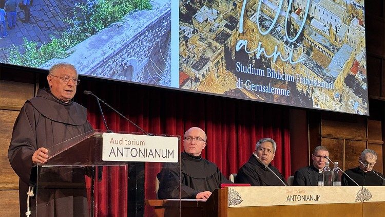 Conferencia en el Antonianum per los 100 años del Studium