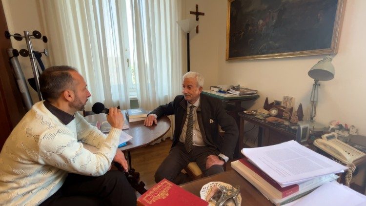 Il professor Giandomenico Spinola intervistato da Vatican News