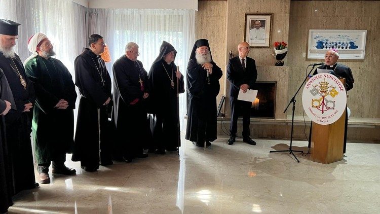 Katibu msaizidi wa Vatican wakati wa kuzindua Ubalozi wa Kitume huko Cyprus 26  Januari 2024