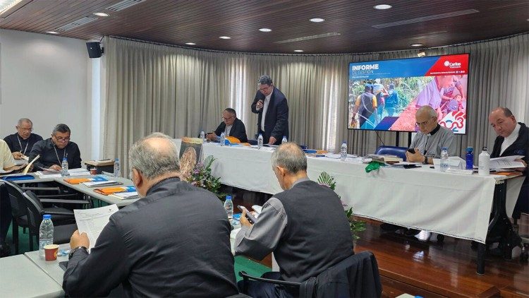 Mons. Azuaje, presidente de Cáritas Venezuela presenta el informe de gestión a la Asamblea de Obispos de la CVE