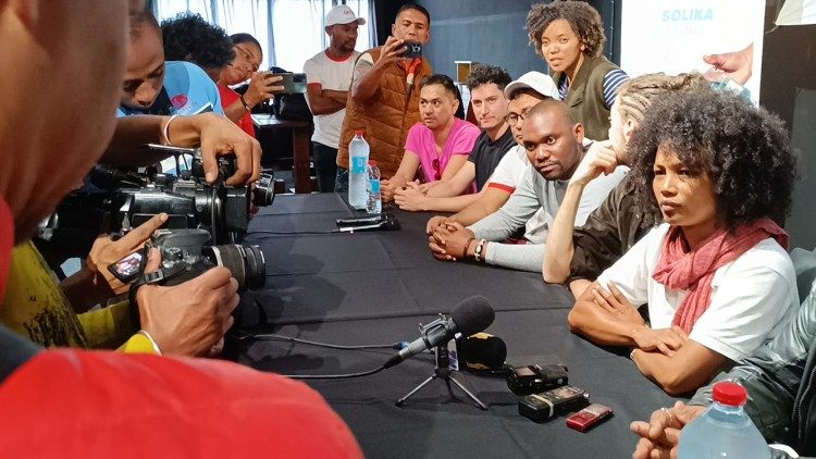 Conferenza stampa del Gen Rosso in Madagascar