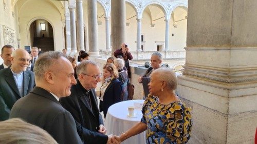 Cardinal Parolin: No peace without dialogue