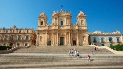 A catedral da cidade italiana de Noto, na região da Sicília