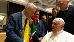 Irmão Paulo Fossati encontra o Papa no Vaticano