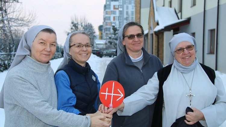 Visita da ACN no convento das Irmãs Albertinas, em Lviv, Ucrânia Crédito: divulgação ACN