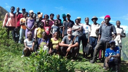 Haiti, un missionario: la mia parrocchia nata nel 2023, segno di speranza nel caos