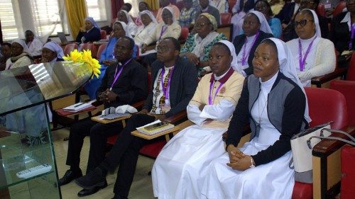 Kenia: Afrikanische Theologinnen haben das Wort