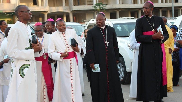 Bispos da CEAST durante a Plenária de Malanje (Angola)