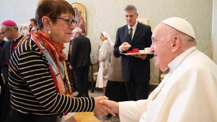 Ms Teresa Morris Kettelkamp with Pope Francis