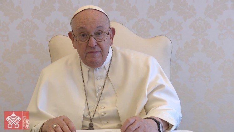 Papeževo video sporočilo bratovščinam Mérida.