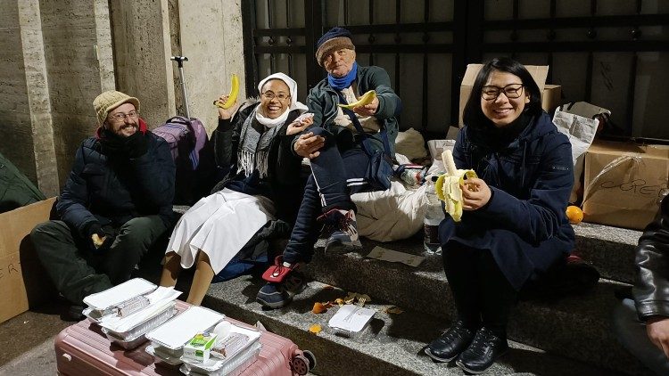 Incontro, preghiera e relazione tra le suore clarettiane e i poveri di san Pietro