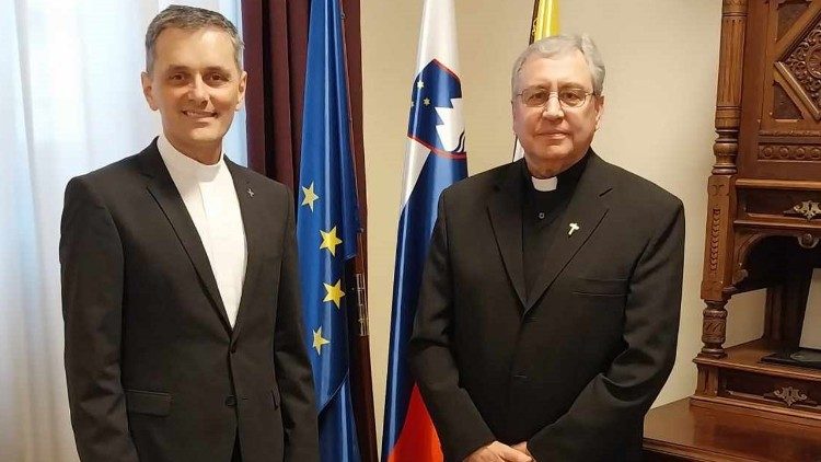 2024.03.24 Bishop Stojanov with the bishop of Novo Меsto Andrej Saje