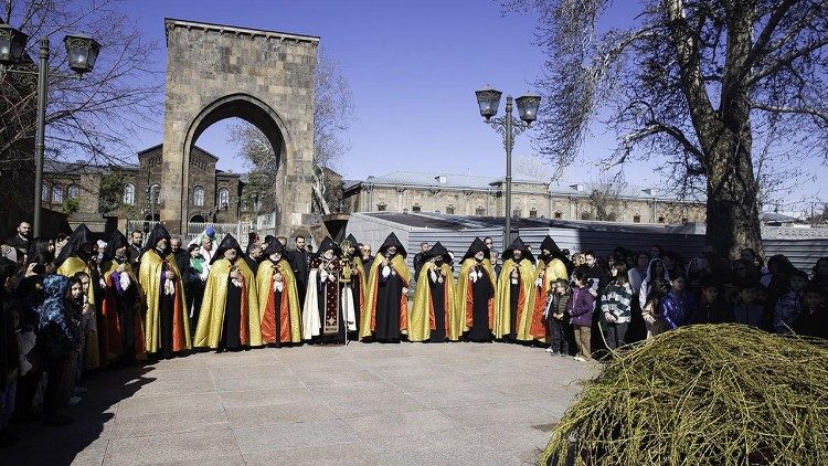 2024.03.25 Festa della domenica delle Palme a Etchmiadzin