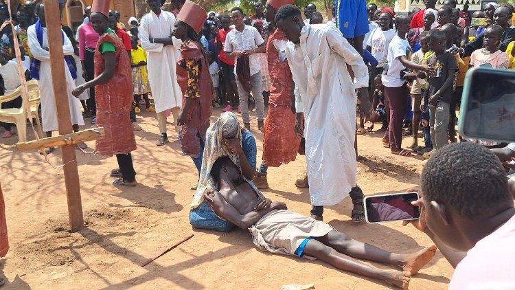 The Way of the Cross in Rumbek