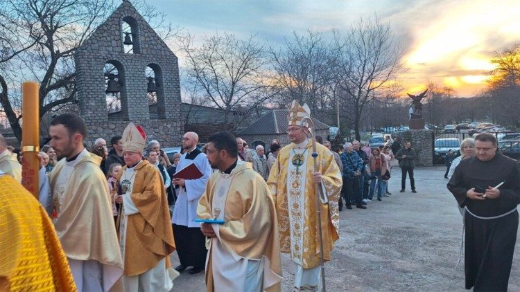 The Easter vigil with Visvaldas Kulbokas in Zaporizhzhia 