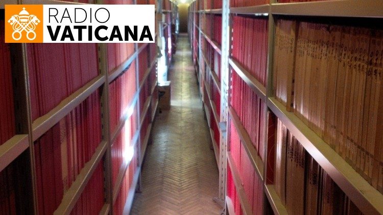2018.10.08 L'archivio delle voci storiche della Radio Vaticana nella palazzina Leone XIII , nei giardini
