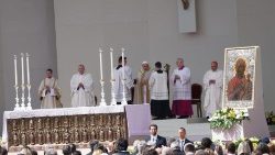 البابا يحتفل بالقداس الإلهي مختتمًا زيارته الرسولية إلى البندقية