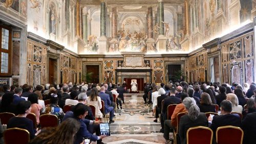Audiencia del Papa a participantes en el encuentro promovido por la Pontificia Academia de las Ciencias y Ciencias Sociales