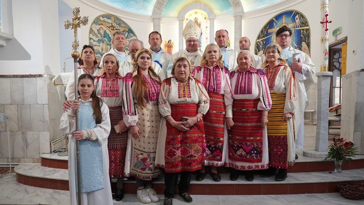 Поклонничество на вярващите от Никополската епархия до Румъния
